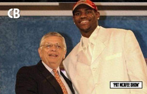 夸梅：为何詹姆斯之前从未谈过婚姻不易？任由别人给他编完美人设