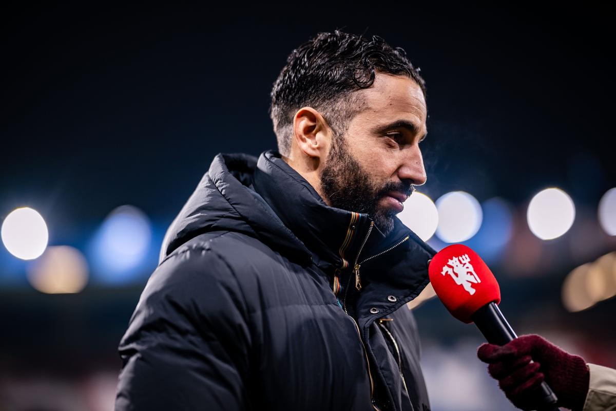 布莱顿主帅谈曼联传闻:我很尊重阿莫林,现在不该谈这个