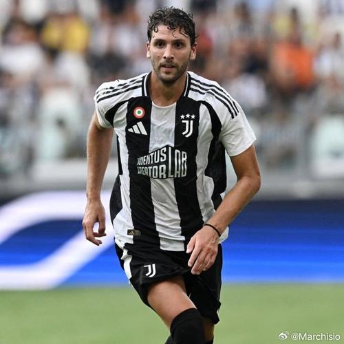 洛卡特利：最后时刻的角球缺乏专注 中场休息时我们彼此互相打气