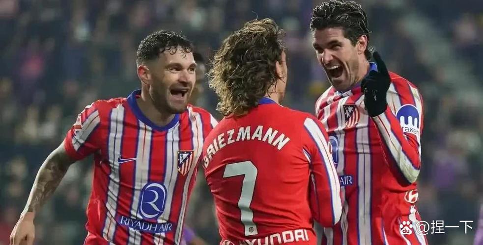 希勒:马雷斯卡庆祝球队绝杀而拿牌,这也太离谱了