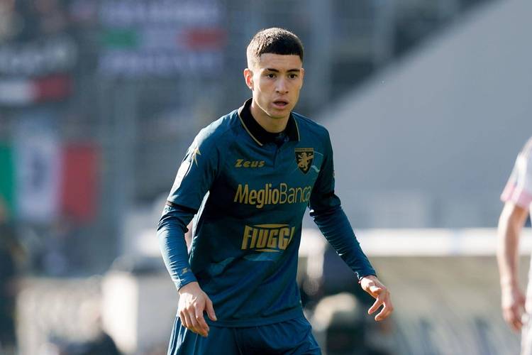 苏莱:经历了周中欧联发生的事情后,对罗马而言重新振作很重要