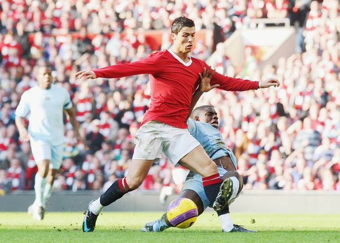 曼城旧将理查兹:平时喝完酒第二天缺乏运动,现在戒酒减肥了