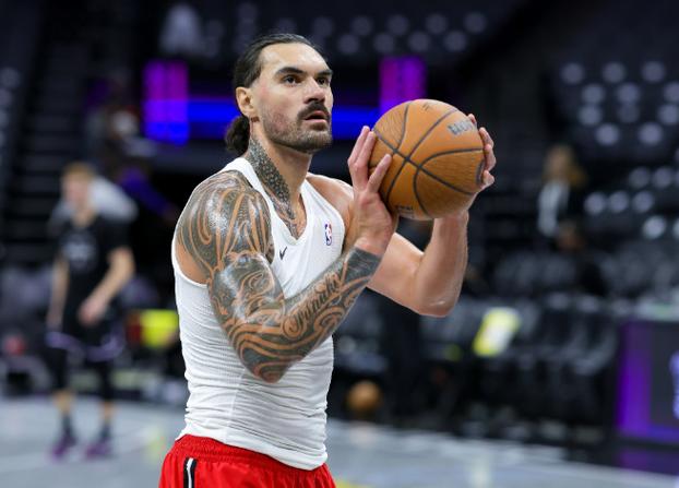 乌度卡:亚当斯打爵士不会出战 伊森待定&其他人预计都能打