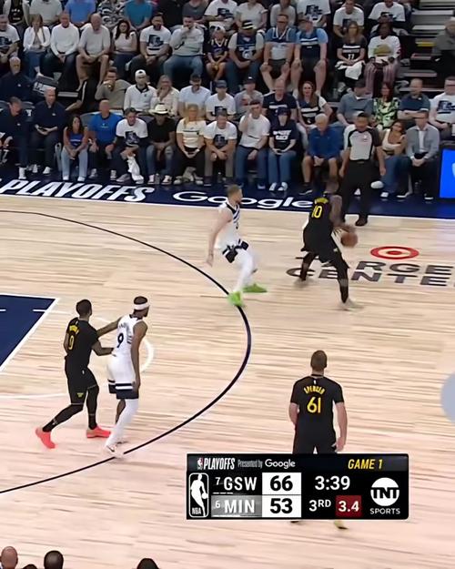 造杀伤！巴特勒首节2中1得5分1板1助1断 罚球4中3