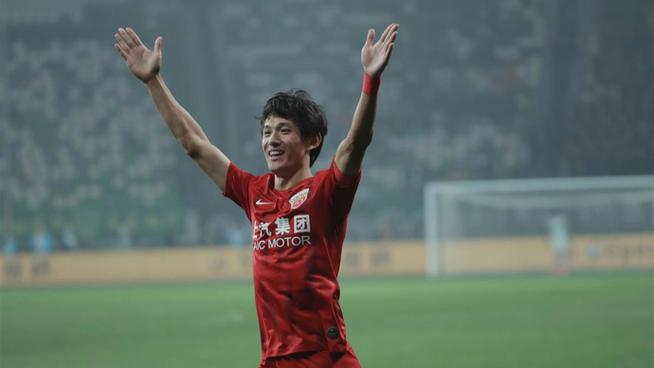 王燊超：海港离目标还有4场比赛，不会受其他外界的影响