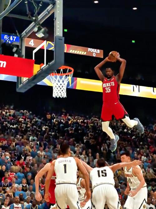 场面炸裂！火箭官推晒训练视频：杜兰特两次助攻亮眼