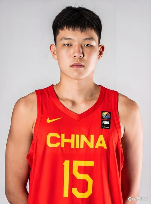 键盘侠|文班人称小杨瀚森 火箭应该交易杨瀚森和朱-霍勒迪