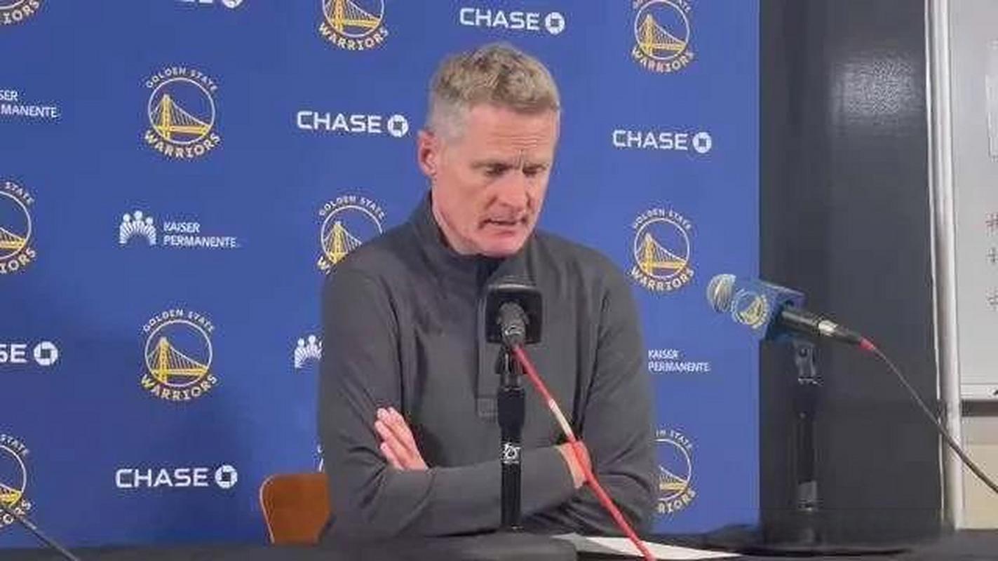 科尔：我们有太多不必要的犯规 给了对手28个罚球&这太多了