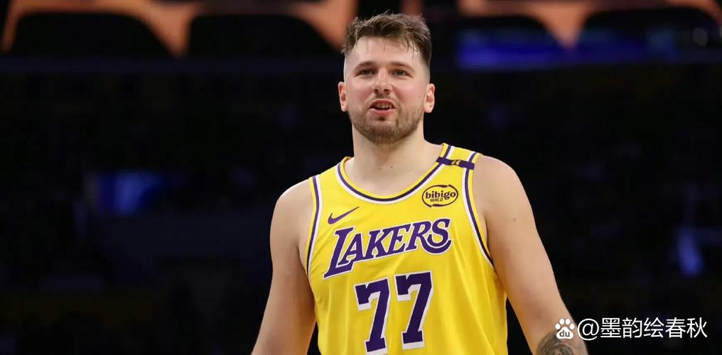 41.3分11.5篮板8.3助攻！东契奇三项场均数据均联盟前十！得分第1