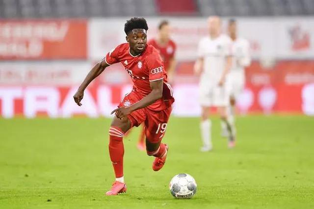 拓记：斯普利特擅长处理球员的自尊心问题 这点比大卫-布拉特强