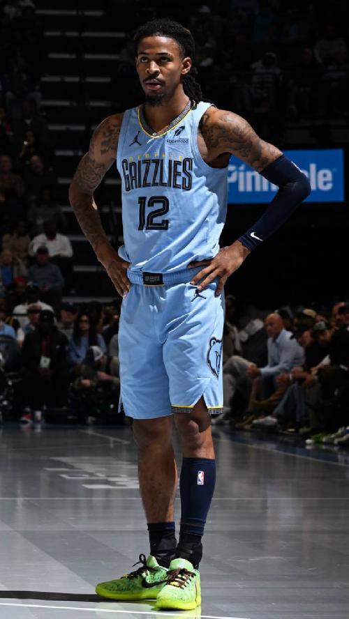 详细阅读:追梦:灰熊感觉根本不在乎莫兰特的想法 下一步通常就是交易你! 追梦:灰熊感觉根本不在乎莫兰特的想法 下一步通常就是交易你!