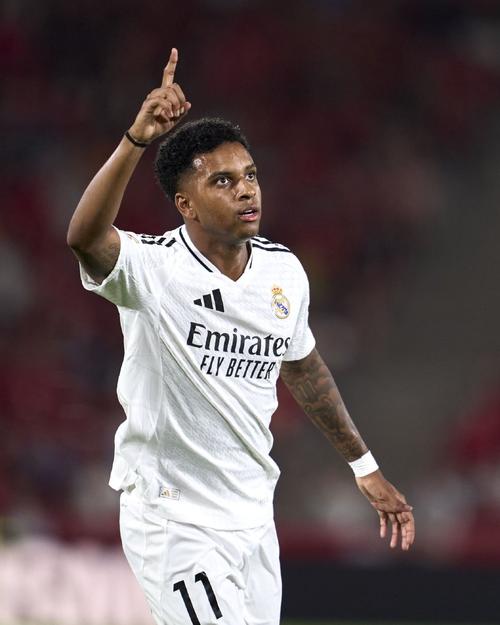 将战红军！皇马名单：姆巴佩领衔，阿诺德战旧主，马斯坦托诺伤缺