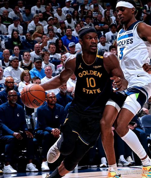 今天是尽力局！克拉克斯顿11中8拿到19分7板5助1断3帽