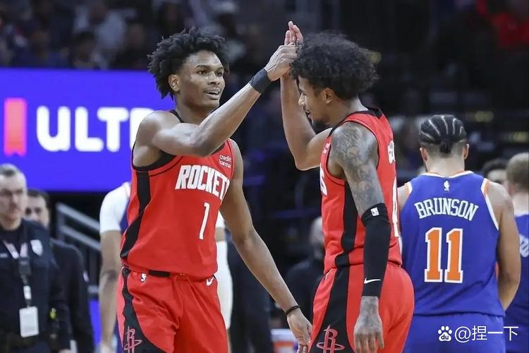 上场缺阵！明天火箭客战灰熊 贾巴里-史密斯因脚踝扭伤出战成疑