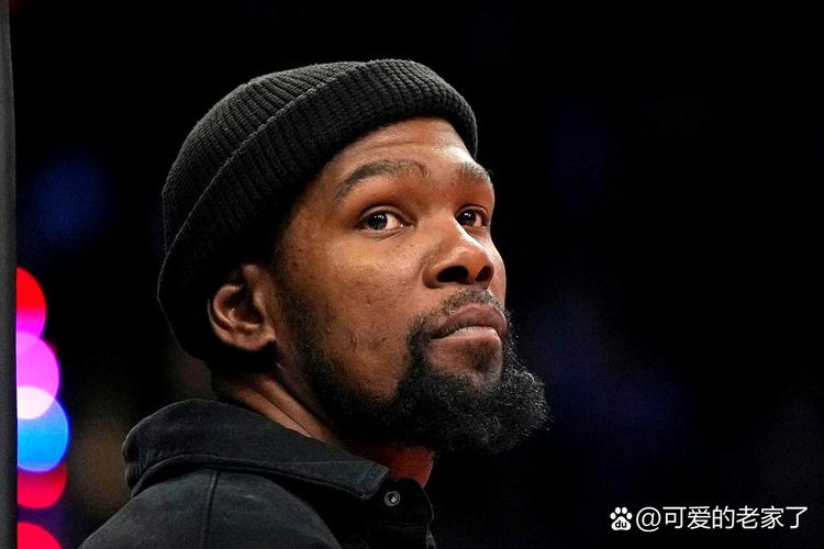 杜兰特谈低迷表现：我没有勉强出手 尽量保持自信