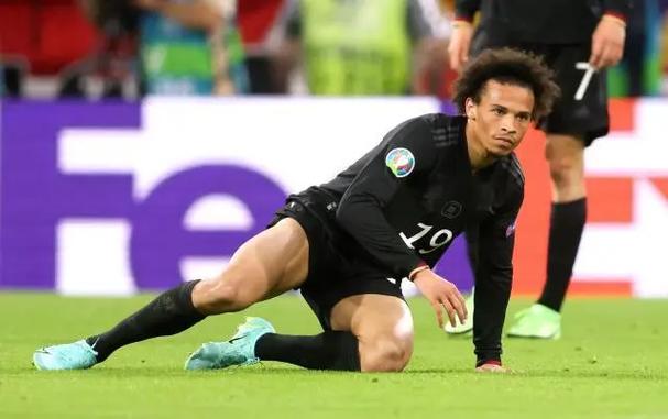 萨内：要用表现让纳帅征召我 世界最佳？凯恩和姆巴佩都开局出色